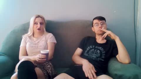 Snapshot of eric_basilio chatting on December 4, 11:41 am Eric Basilio online show from December 4, 11:41 am