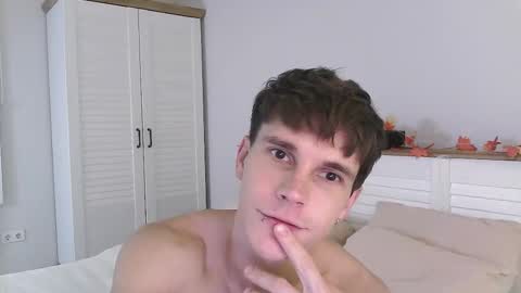 Eric Crush online show from November 7, 3:50 am