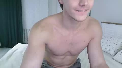 Eric Crush online show from February 5, 4:06 am