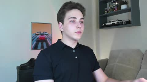 Snapshot of eric_ether chatting on October 26, 8:04 pm Eric online show from October 26, 8:04 pm