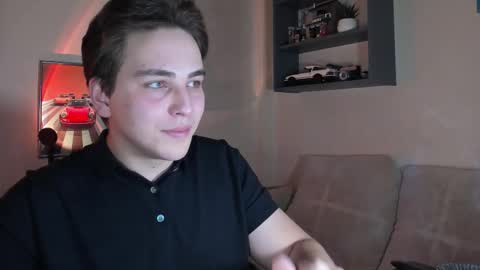 Snapshot of eric_ether chatting on November 15, 9:54 pm Eric online show from November 15, 9:54 pm