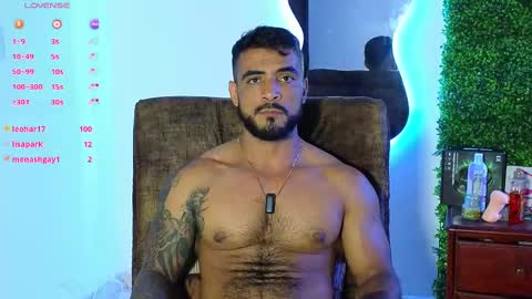 Snapshot of eric_harrison1 chatting on February 10, 12:41 am Brayan online show from February 10, 12:41 am