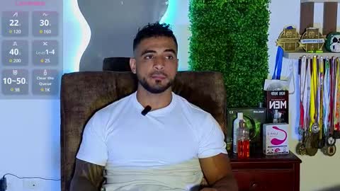 Snapshot of eric_harrison1 chatting on March 8, 10:45 pm Brayan online show from March 8, 10:45 pm
