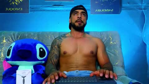 Brayan online show from November 14, 3:27 am