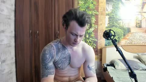 Eric online show from December 5, 1:25 am