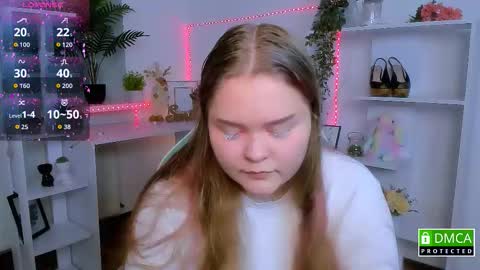 erica_love_ online show from November 28, 7:44 am