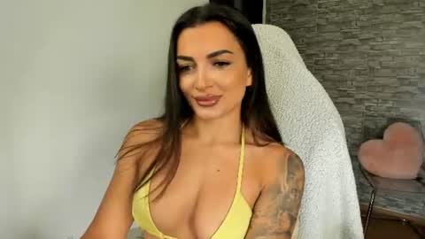 Riaaa online show from July 18, 5:22 am