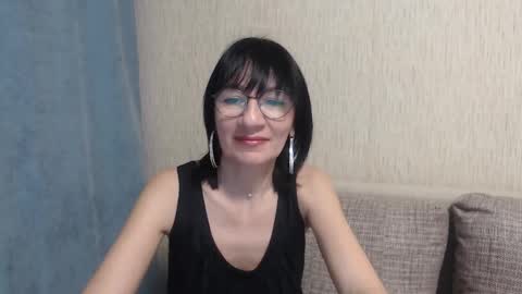 ericablack8 online show from January 16, 5:33 pm