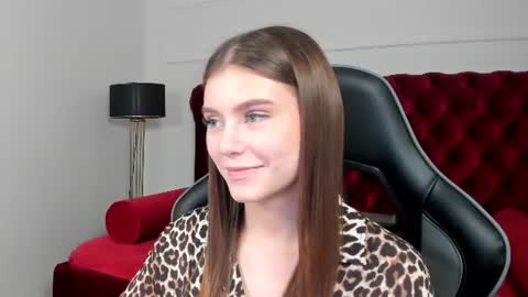 EricaFoxes online show from July 12, 4:09 pm
