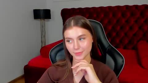 EricaFoxes online show from July 15, 3:23 am