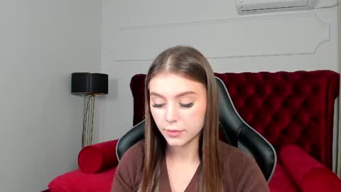 EricaFoxes online show from July 19, 4:11 pm