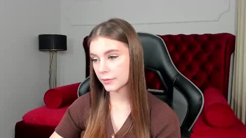 EricaFoxes online show from July 21, 3:14 pm