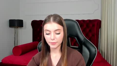 EricaFoxes online show from July 22, 3:31 am