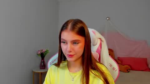 EricaFoxes online show from July 31, 5:40 am