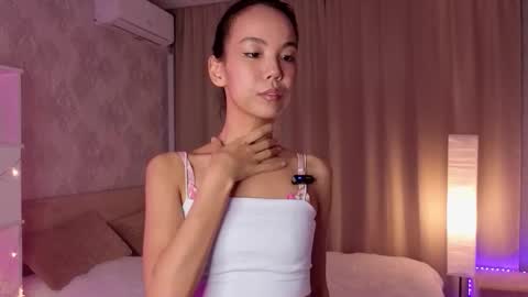 Emily online show from December 2, 6:36 pm