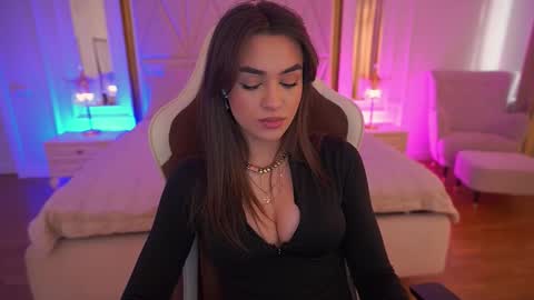 Erica online show from February 10, 7:56 am