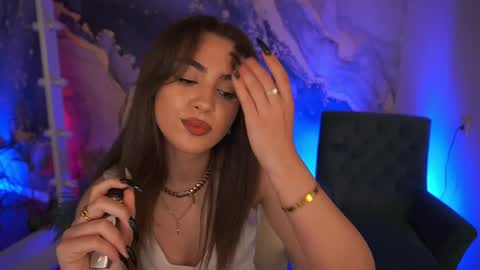 Erica online show from May 21, 1:40 pm