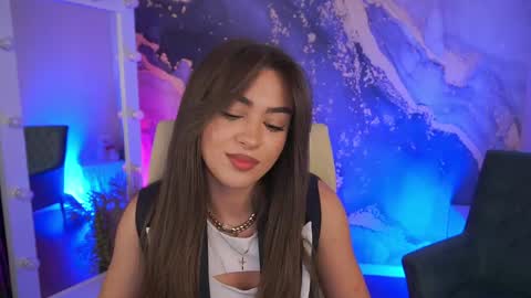 Erica online show from June 5, 1:28 pm