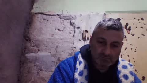 eric online show from December 14, 5:18 pm