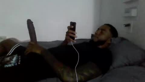 Eric Buck online show from December 22, 9:42 pm