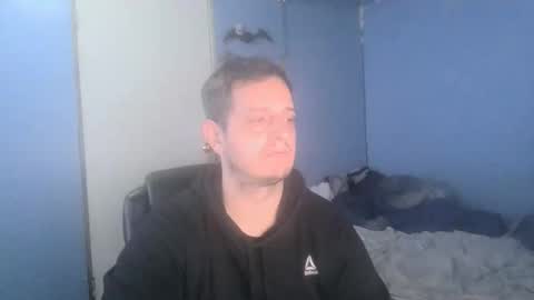 ericfortier123 online show from November 23, 7:46 pm