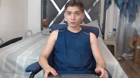 erick_de_rossee online show from January 14, 12:43 am