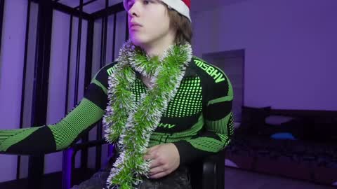 Snapshot of erick_grant chatting on December 26, 7:16 pm ERICK GRANT online show from December 26, 7:16 pm