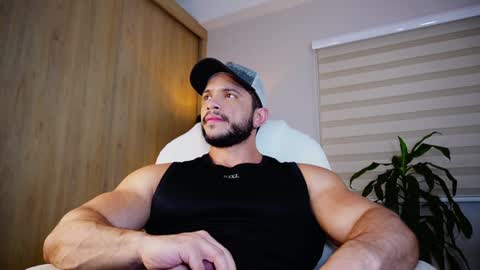 Erick Thompson online show from December 16, 10:24 pm