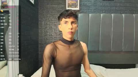 Snapshot of erick_velveth chatting on February 1, 6:01 am erick online show from February 1, 6:01 am