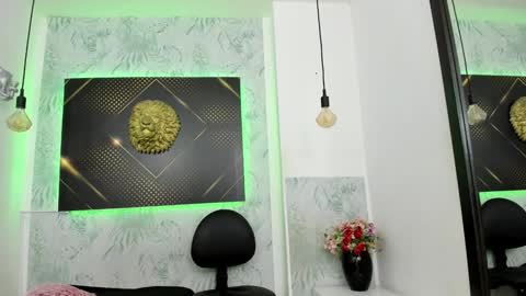   online show from January 11, 6:45 am