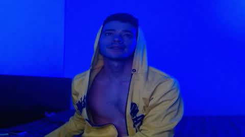 erikk 565 online show from January 19, 6:17 am