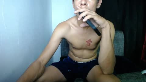 Snapshot of erickmaster07 chatting on June 1, 7:54 am erickmaster07 online show from June 1, 7:54 am