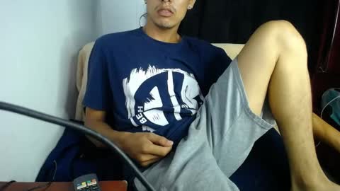Snapshot of erickmaster07 chatting on June 9, 7:42 am erickmaster07 online show from June 9, 7:42 am