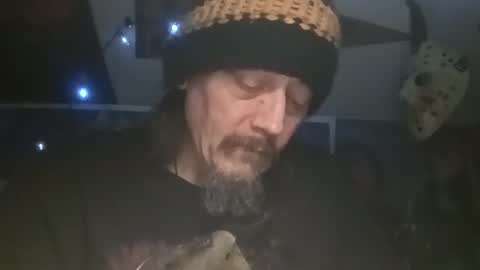 Snapshot of ericlovestacos chatting on February 25, 4:35 am ericlovestacos online show from February 25, 4:35 am