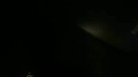 Snapshot of ericm85 chatting on March 31, 2:46 am ericm85 online show from March 31, 2:46 am