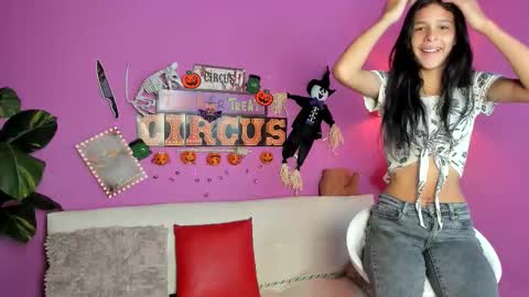 erika1717 online show from October 30, 3:02 pm