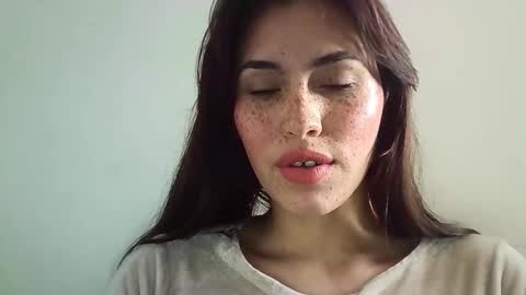 Snapshot of erika_depp chatting on November 7, 7:47 pm Erika online show from November 7, 7:47 pm