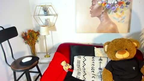 E R I K A  - L  Y R I C S online show from June 13, 2:53 am