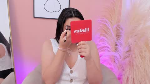 Erika Mendez online show from January 31, 2:49 pm