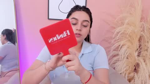 Erika Mendez online show from February 7, 6:56 pm