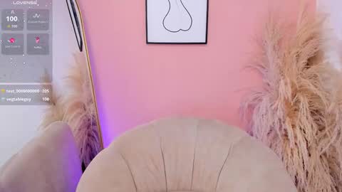 Snapshot of erika_mendez1 chatting on March 13, 6:47 pm Erika Mendez online show from March 13, 6:47 pm