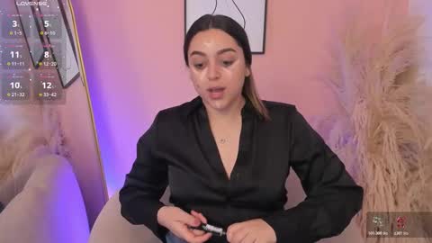 Snapshot of erika_mendez1 chatting on March 17, 6:44 pm Erika Mendez online show from March 17, 6:44 pm