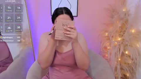 Erika Mendez online show from June 20, 10:01 pm