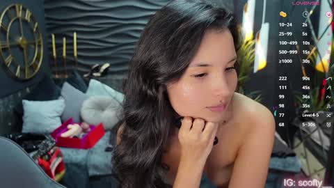 Snapshot of erika_soft chatting on December 29, 8:44 am Erika online show from December 29, 8:44 am