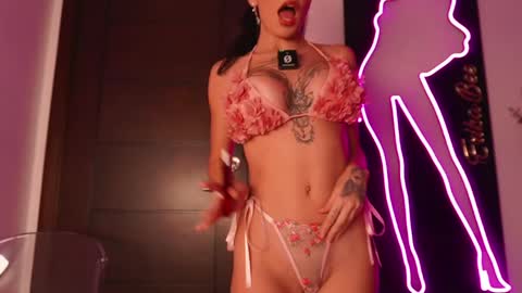 Venus Skye online show from November 18, 8:13 pm