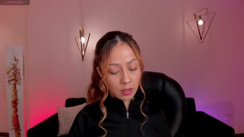 Erika Benz online show from December 31, 12:04 pm