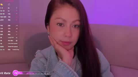 Snapshot of erikabenz chatting on July 3, 12:33 pm Erika Benz online show from July 3, 12:33 pm