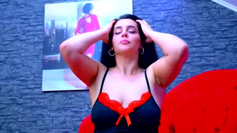 Snapshot of erikasins chatting on November 13, 2:49 pm Erika online show from November 13, 2:49 pm