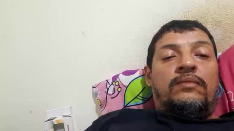 Snapshot of erikfabiandalucca chatting on February 22, 11:53 am erik online show from February 22, 11:53 am