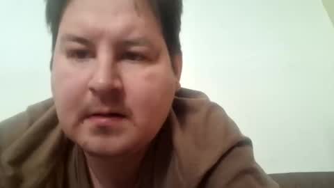 Snapshot of erikstar chatting on January 12, 12:32 pm erikstar online show from January 12, 12:32 pm